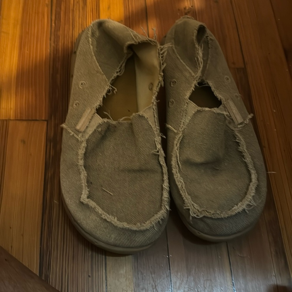 Khaki slip on